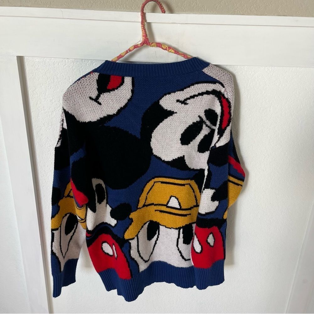 Disney Women's Small Crewneck Sweater. - Picture 5 of 8